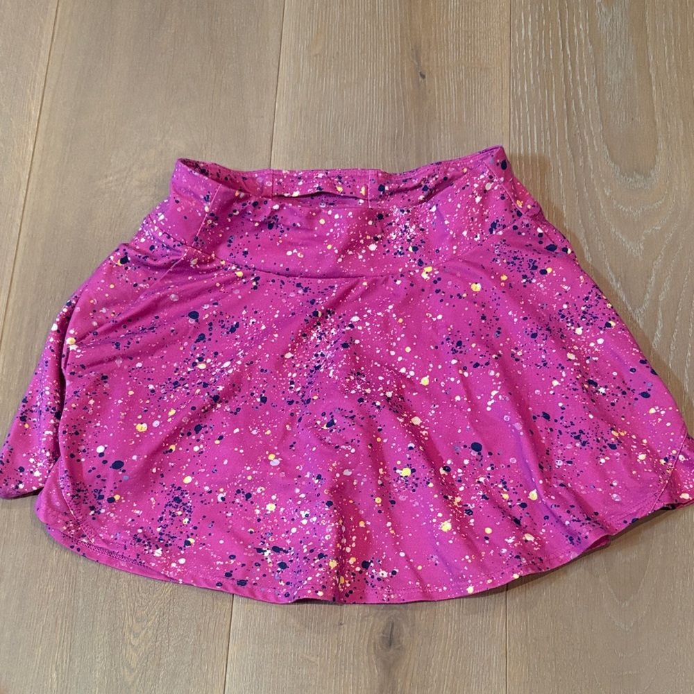 All in Motion Size 8 Pink Splatter Skirt.
